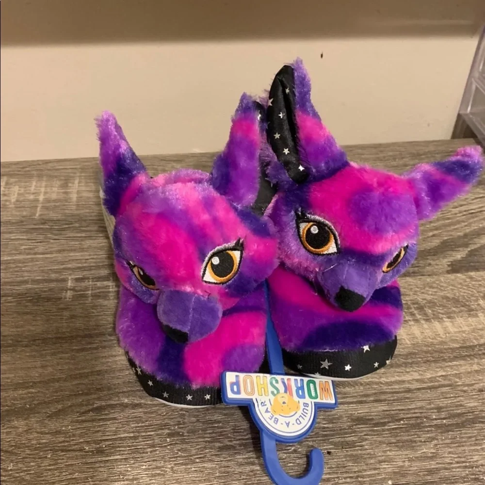 🐻🐻Build a Bear Kids Character Slippers🐻🐻